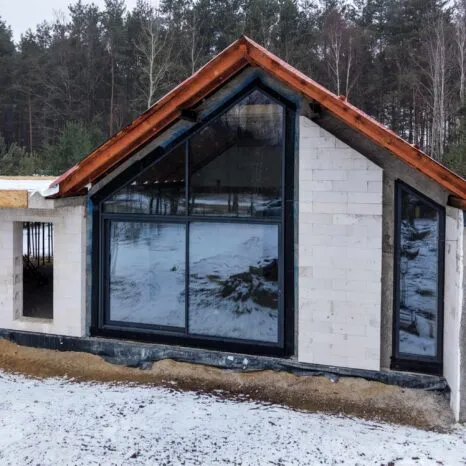 fintecnic fasada CW50 duże przeszklenia okna aluminiowe